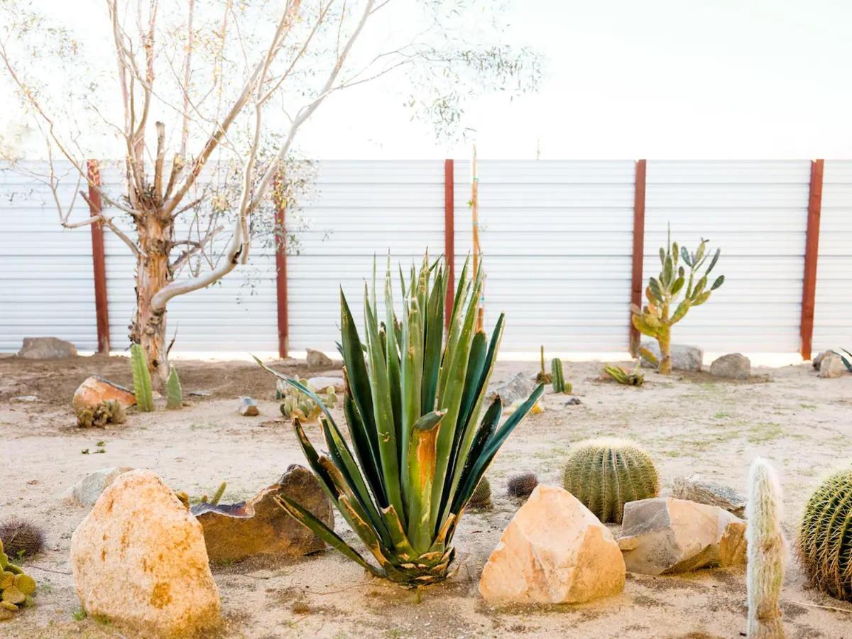 The Zen - Outdoor Shower, Gas Fireplace, Walkable To Shops & Restaurants Joshua Tree Esterno foto