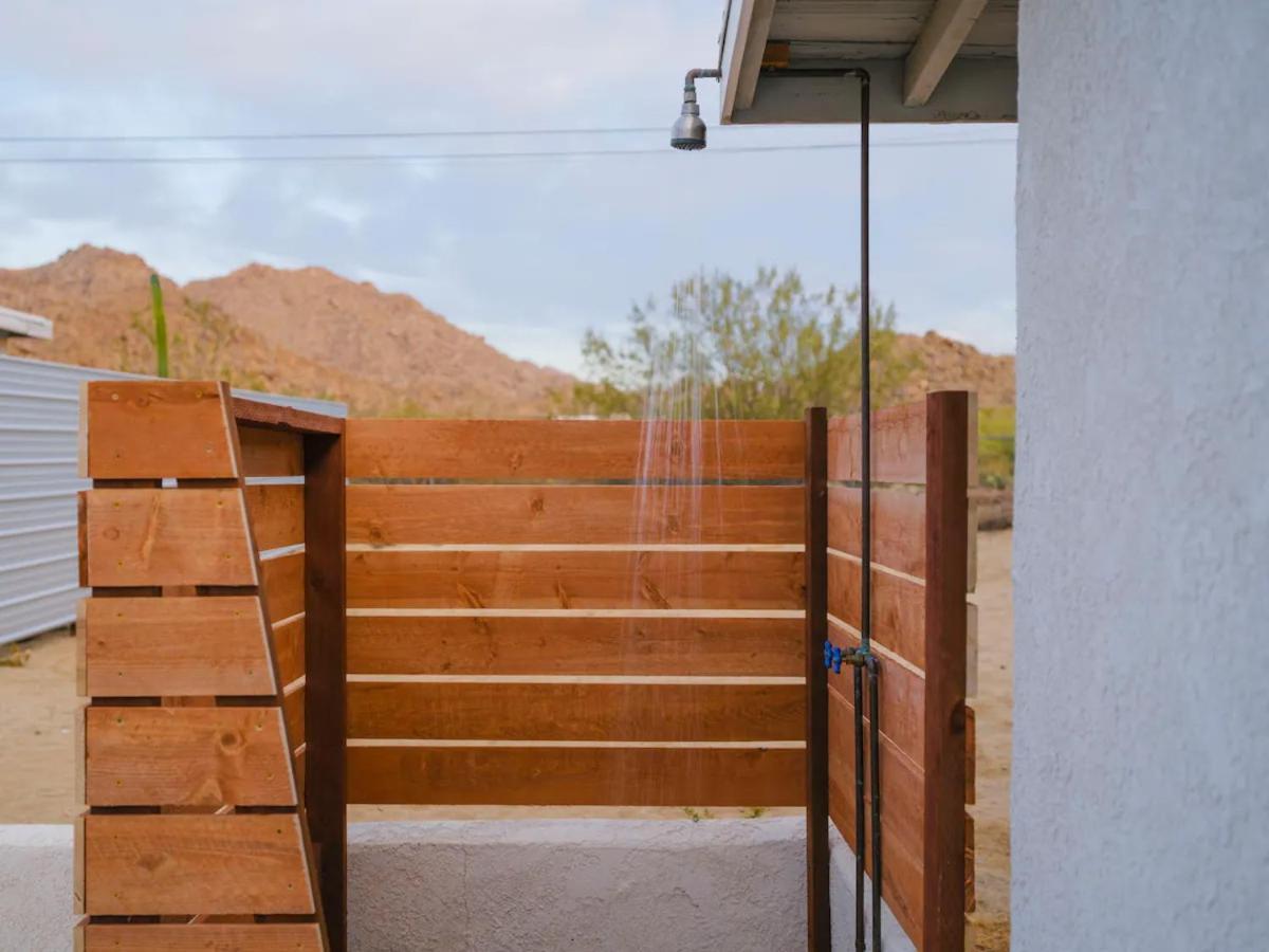 The Zen - Outdoor Shower, Gas Fireplace, Walkable To Shops & Restaurants Joshua Tree Esterno foto