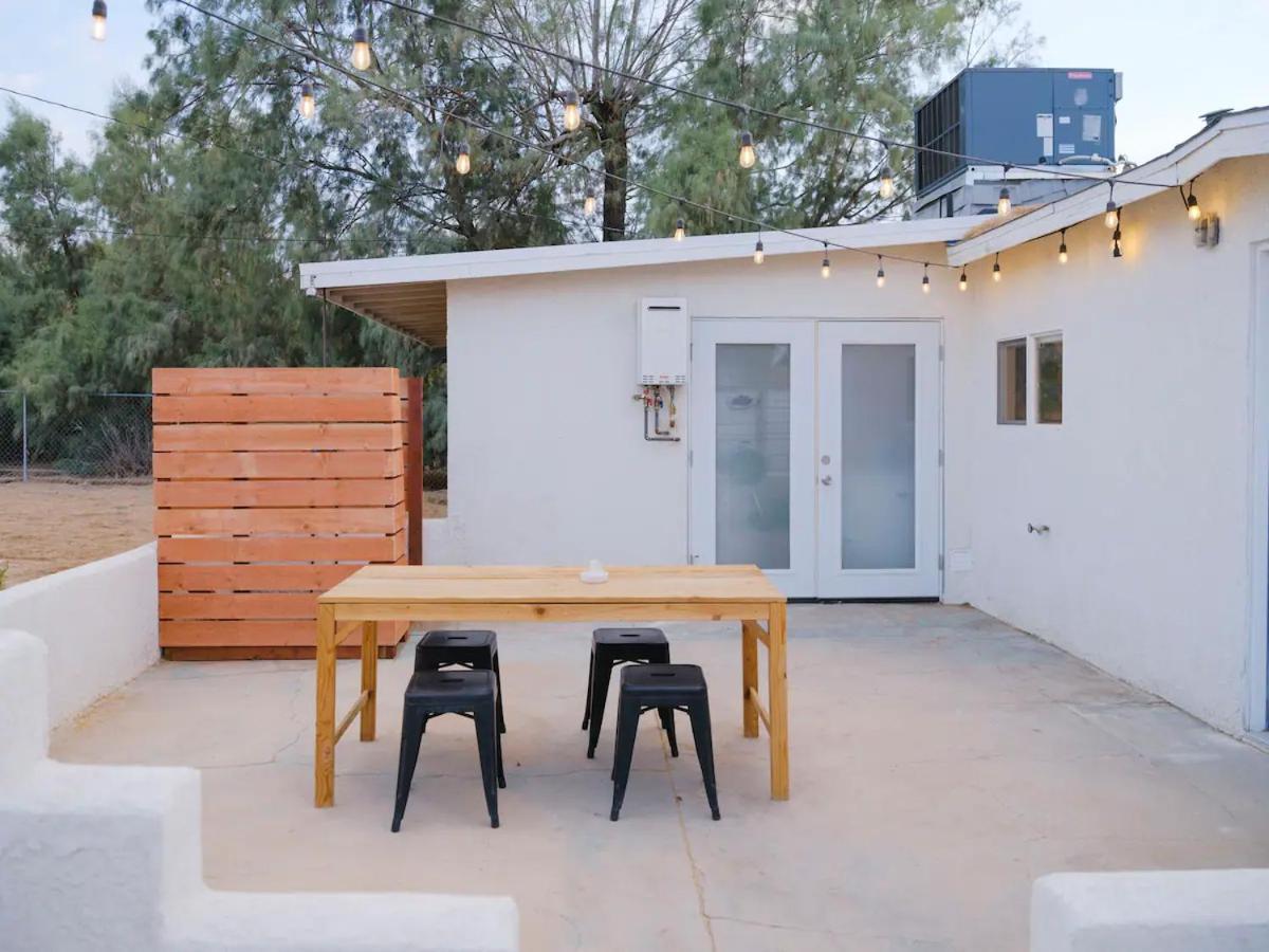 The Zen - Outdoor Shower, Gas Fireplace, Walkable To Shops & Restaurants Joshua Tree Esterno foto