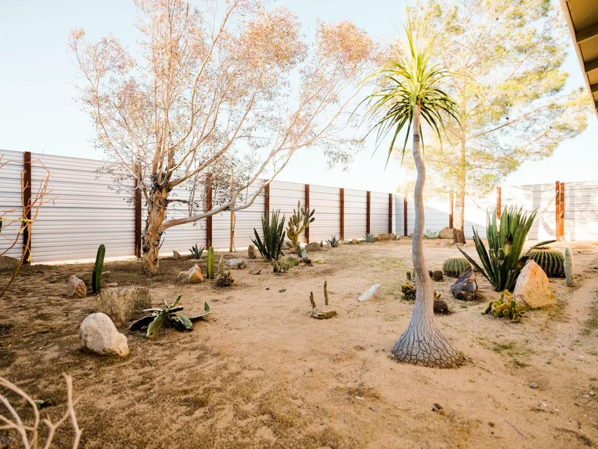 The Zen - Outdoor Shower, Gas Fireplace, Walkable To Shops & Restaurants Joshua Tree Esterno foto