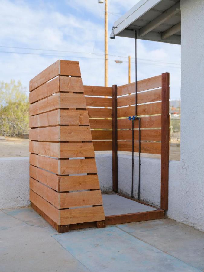 The Zen - Outdoor Shower, Gas Fireplace, Walkable To Shops & Restaurants Joshua Tree Esterno foto